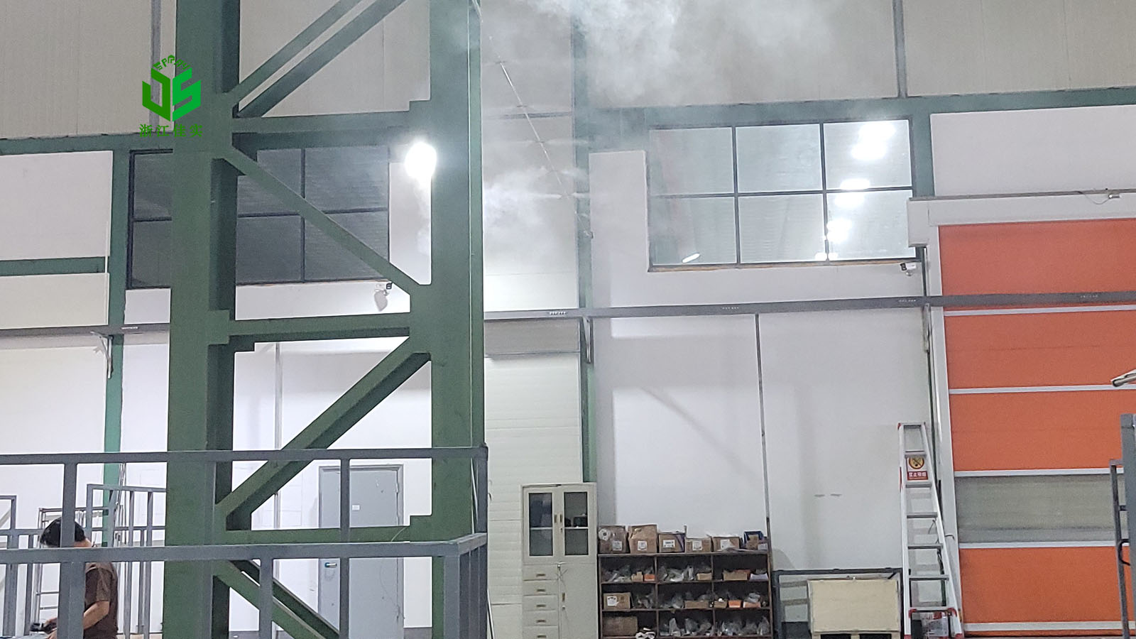 新疆解决生产湿度问题选对工厂用加湿器很关键